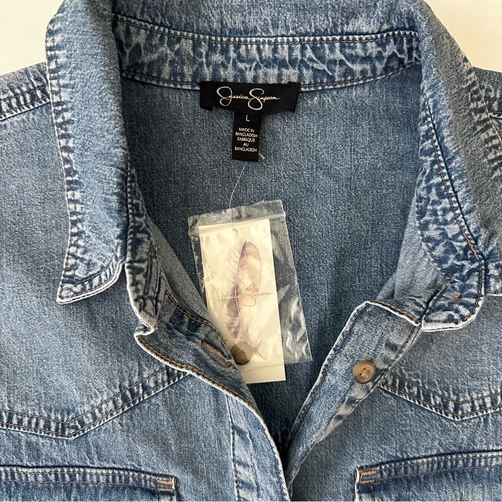 Jessica Simpson Blue Denim Button-Up Shirt Size L - Picture 4 of 14